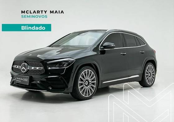 MERCEDES-BENZ GLA 200 1.3 MHEV AMG LINE 7G-DCT MERCEDES-BENZ GLA 200 1.3 MHEV AMG LINE 7G-DCT